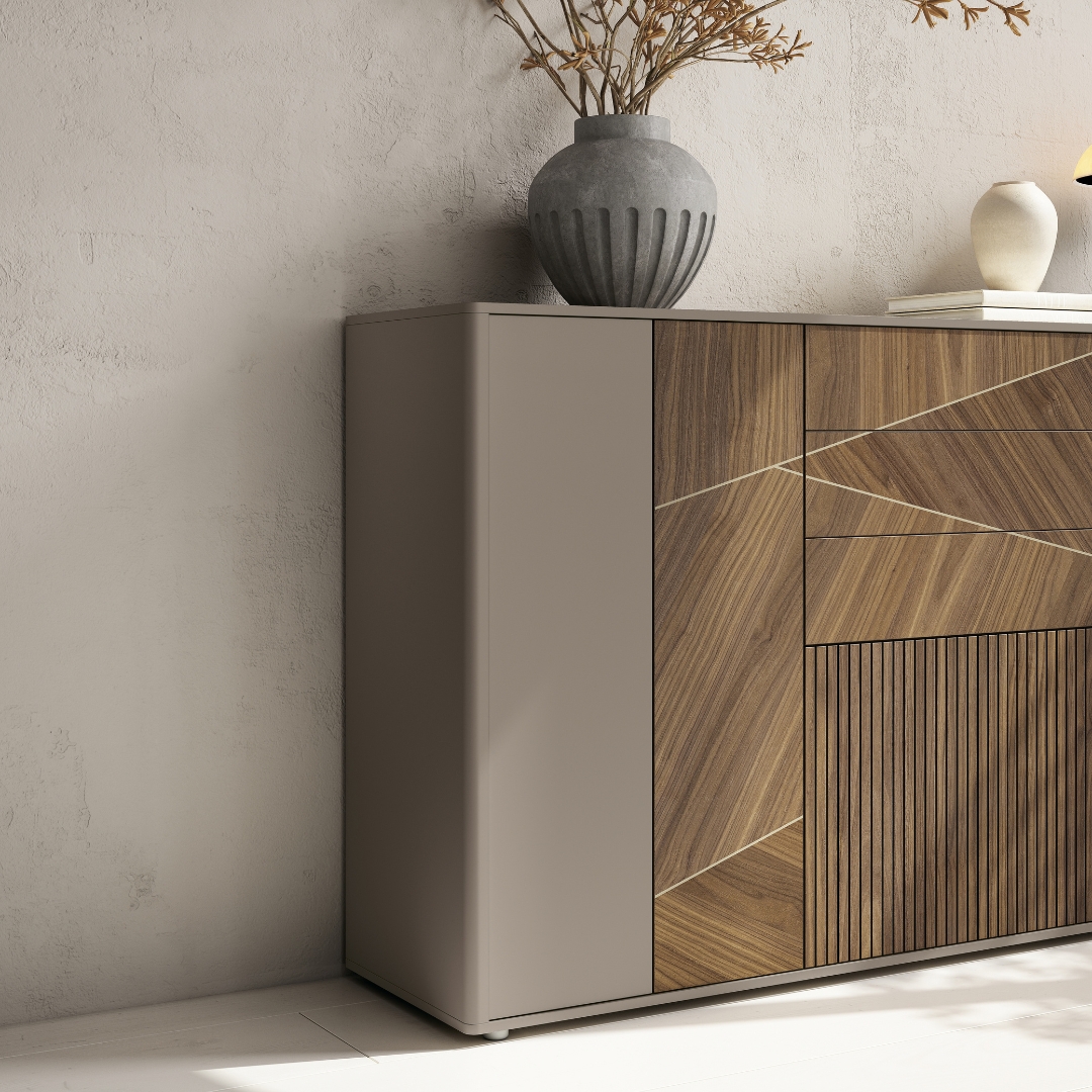 Detalle moldura curva colección Onda